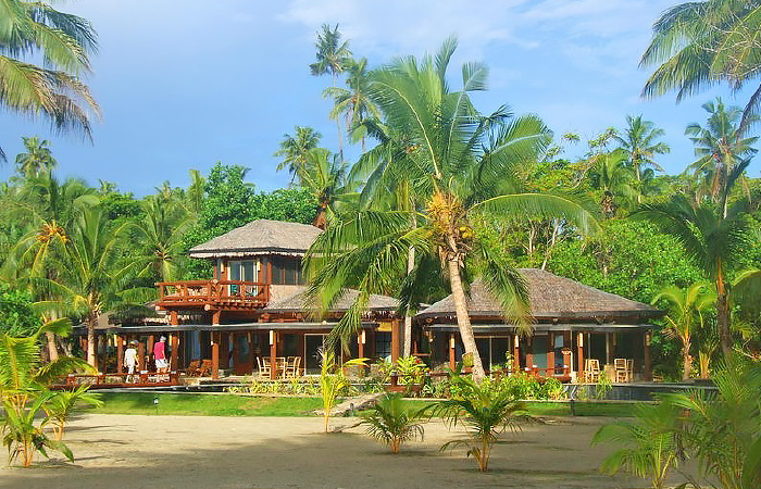 SAMOA – Coconuts Beach Club Resort & Spa
