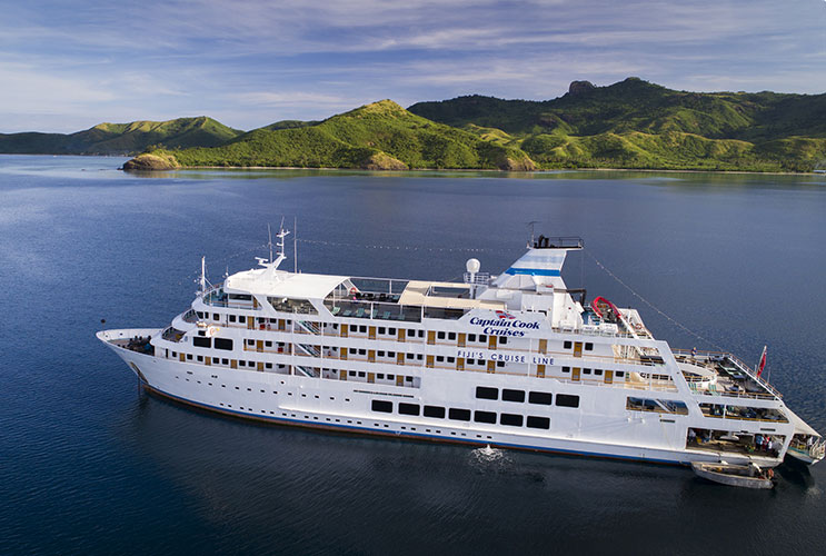 Captain Cook Cruise 3-Night Mamanuca & Southern-Yasawa Cruise