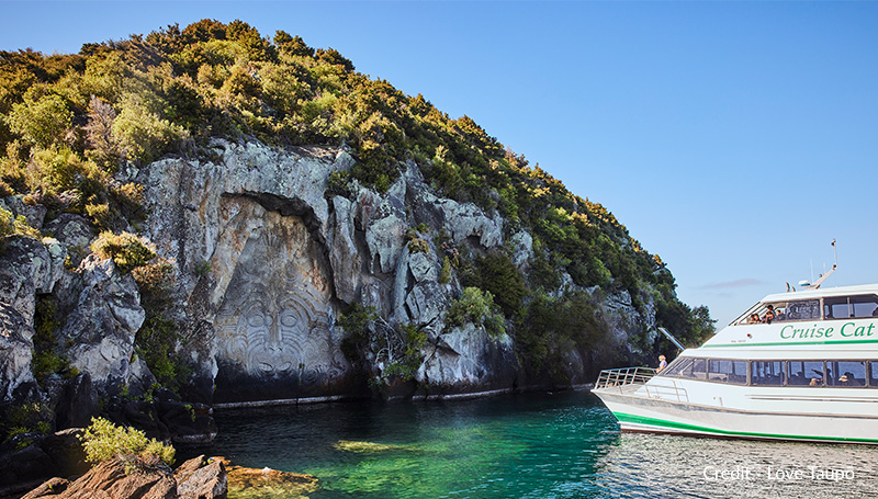 Scenic Cruise to the Māori Carvings, Taupō Scenic Cruise to the Māori Carvings, Taupō